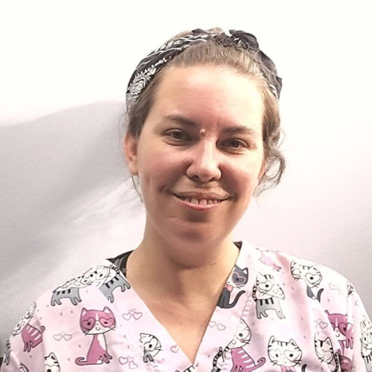 Jen Dorfmeyer, Veterinary Assistant / Team Lead Surgery